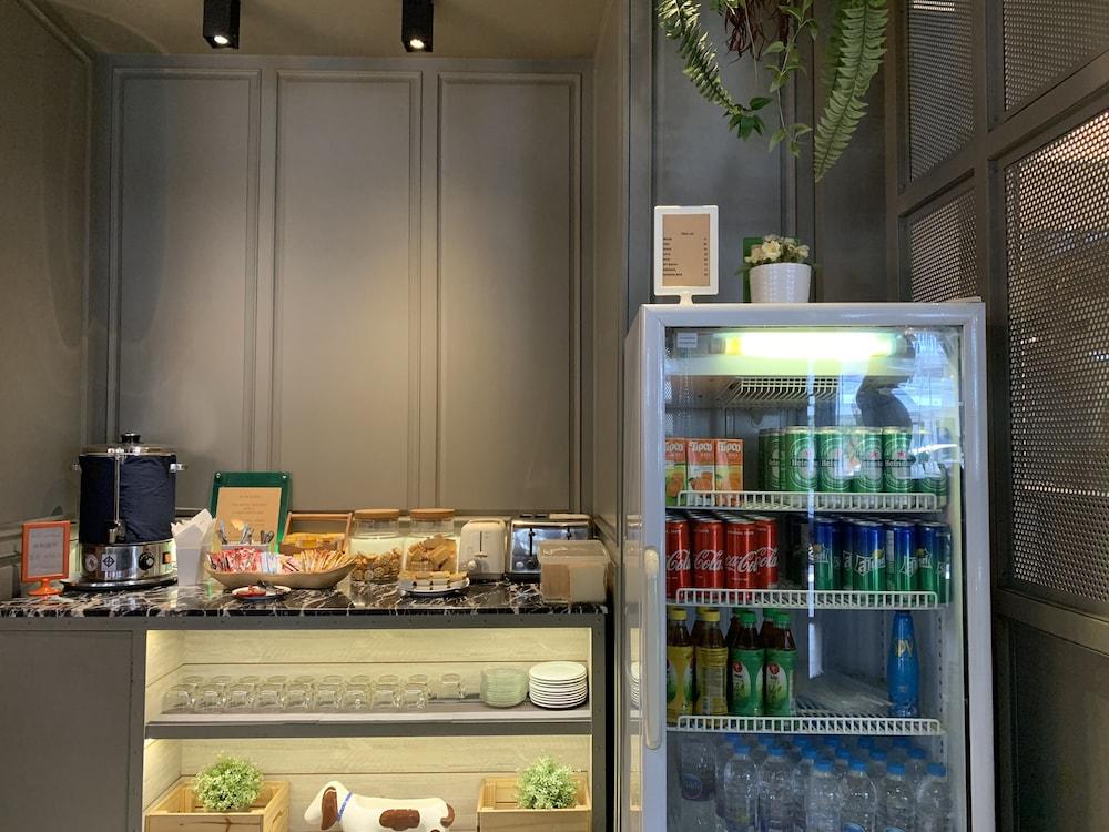 曼谷思瓦纳酒店 酒店 3*